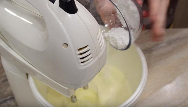 Separately, whip the cream with icing sugar.