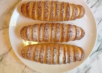 How to learn how to cook delicious custard rolls