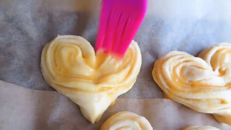 Muffins hearts with sugar: a step by step recipe with photos