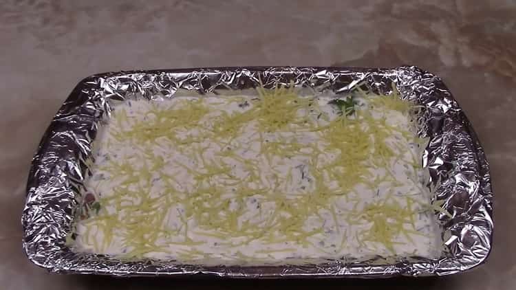 To make pink salmon in creamy sauce, grate cheese