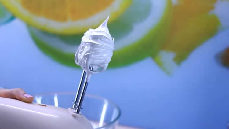 Whip the ingredients to make cupcakes.