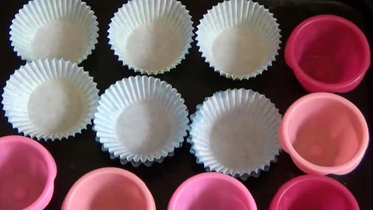 To make a kefir cupcake, prepare a mold
