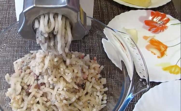 To make burbot cutlets, twist the fish