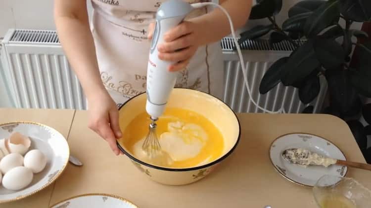Mix the ingredients to make a cake.