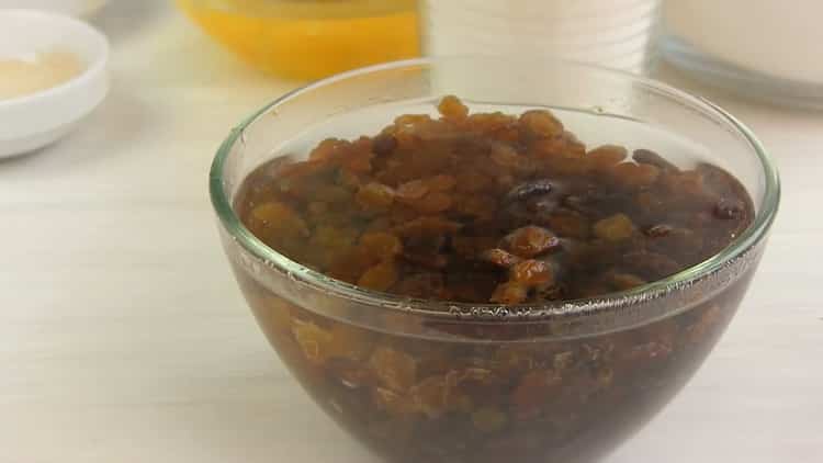 Cooking Easter cake without a batch for the lazy