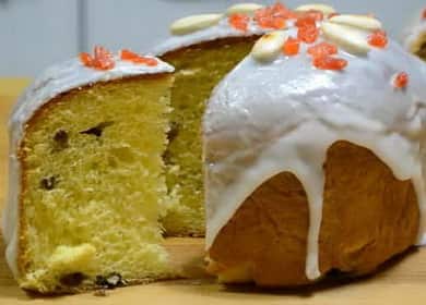 Easter cake on choux pastry with sugar icing