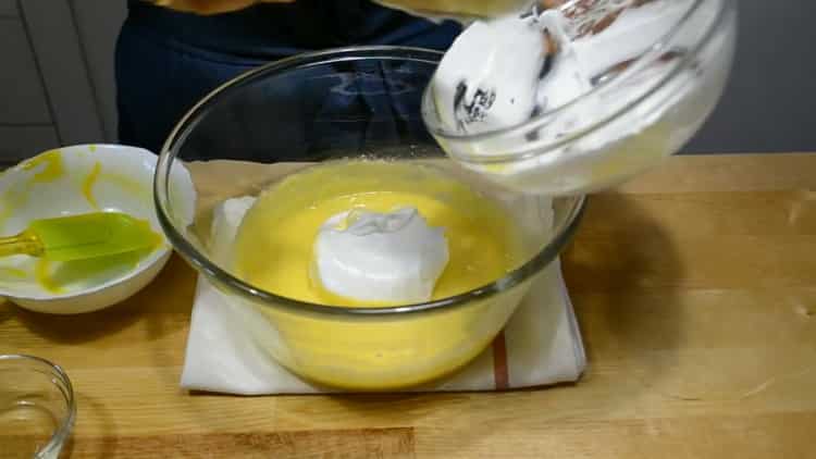 To make a custard cake, enter the squirrels