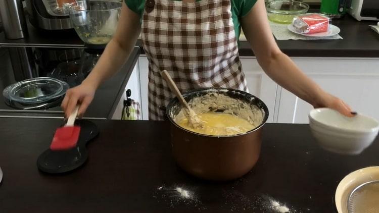 To make a cake with candied fruit, mix the ingredients