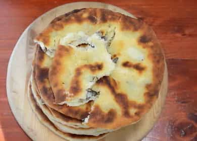 How to learn how to cook delicious cakes on kefir in a frying pan