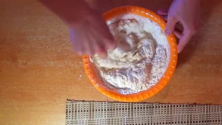 To make tortillas on sour cream, prepare the dough
