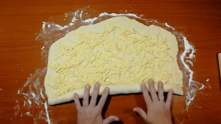 To make cheese cakes, wrap the dough