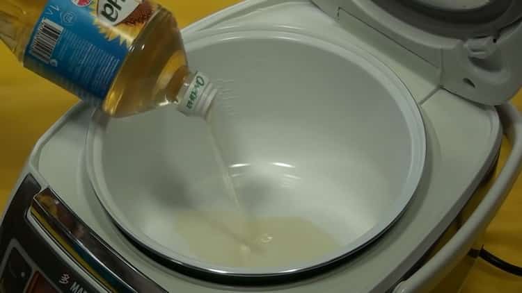 Cooking pasta with stew in a slow cooker