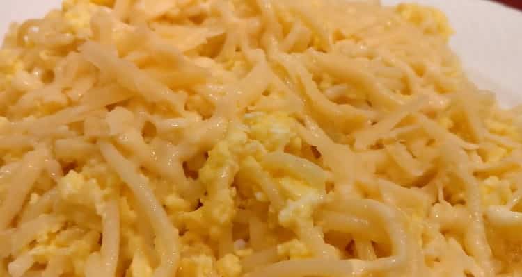 pasta with egg ready