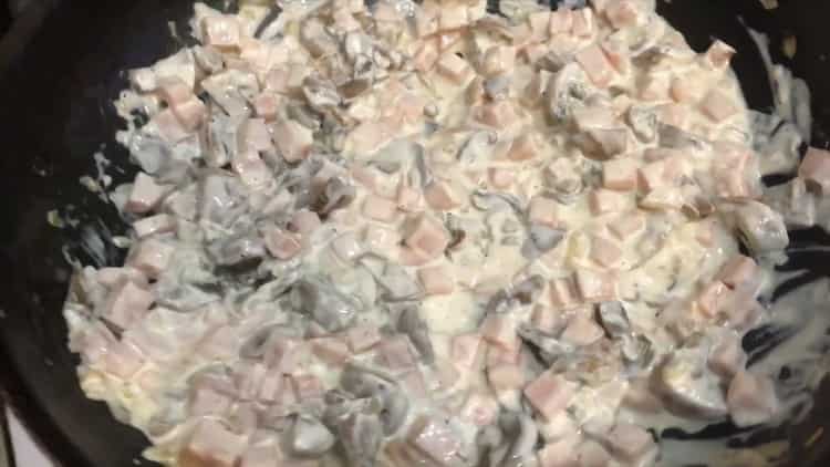 To make pasta with sour cream, prepare the sauce