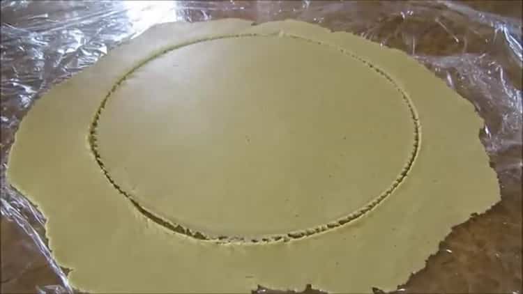 To make Mexican tortillas, cut a pancake