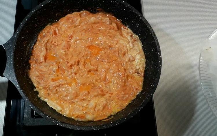 To cook pollock in sour cream sauce, mix the ingredients