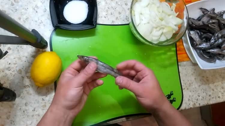 To prepare capelin, prepare the ingredients