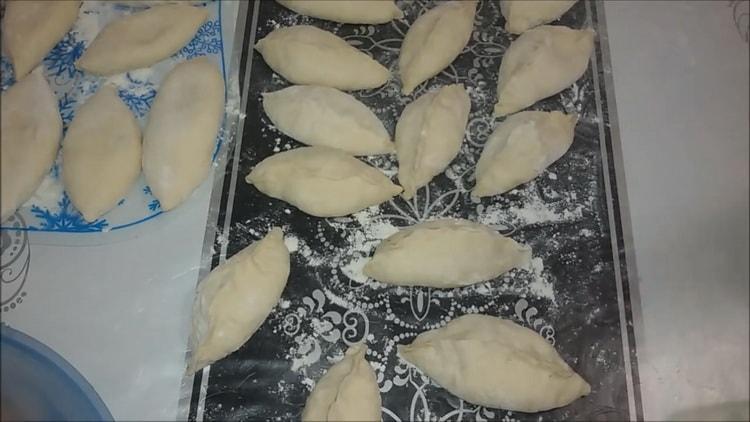 How to learn how to cook delicious potato pies