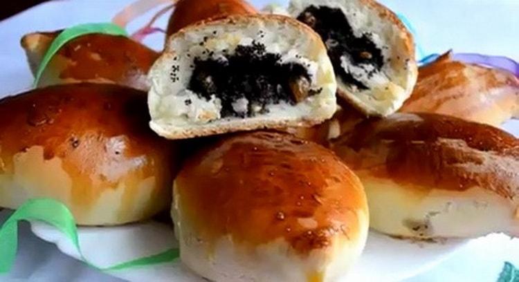 How to learn how to cook delicious pies with poppy seeds