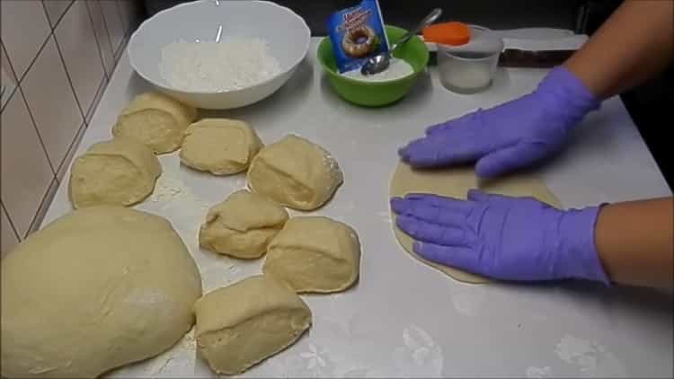 To make sugar buns, roll out the dough
