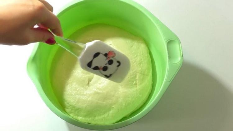 To make simple buns, let the dough stand