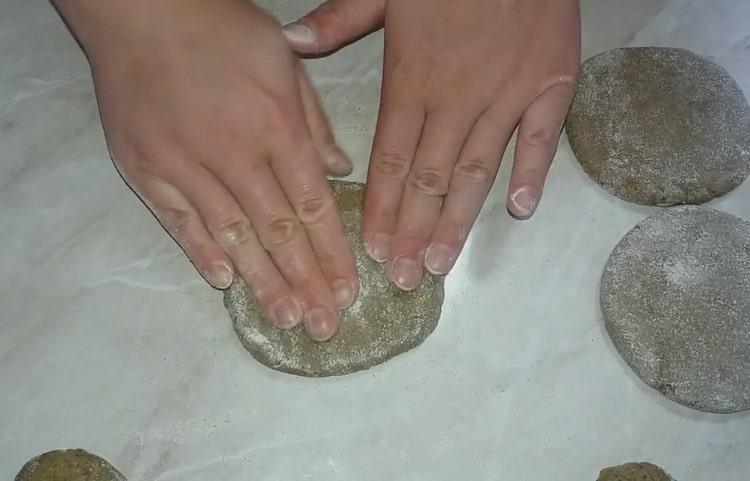 Rye cakes: a step by step recipe with photos