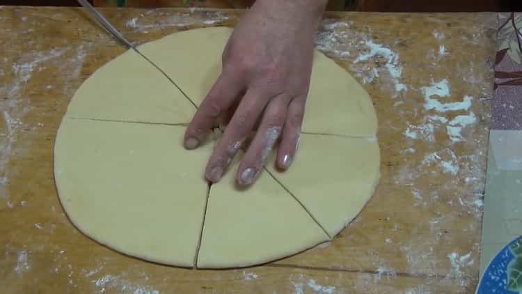 Roll dough for jam bagels