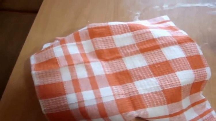 Dough for pasties with vodka according to a step by step recipe with photo