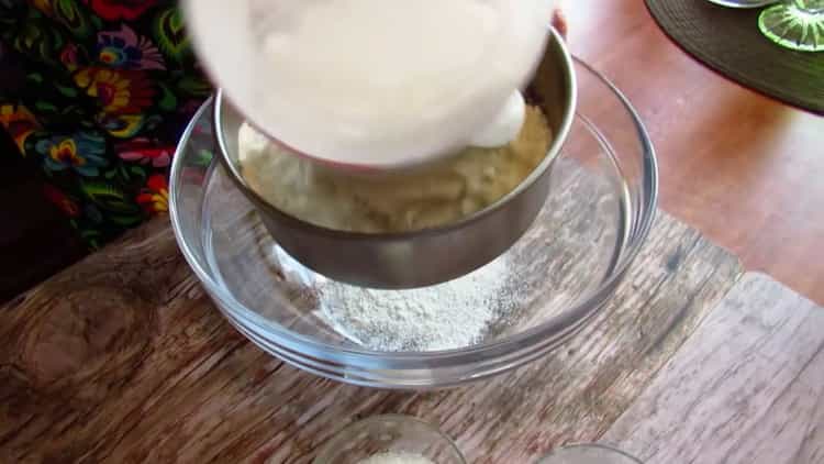 Cooking khachapuri in a pan