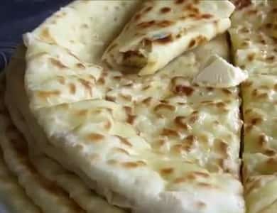 Chicken with potatoes and feta cheese - tasty and unusual