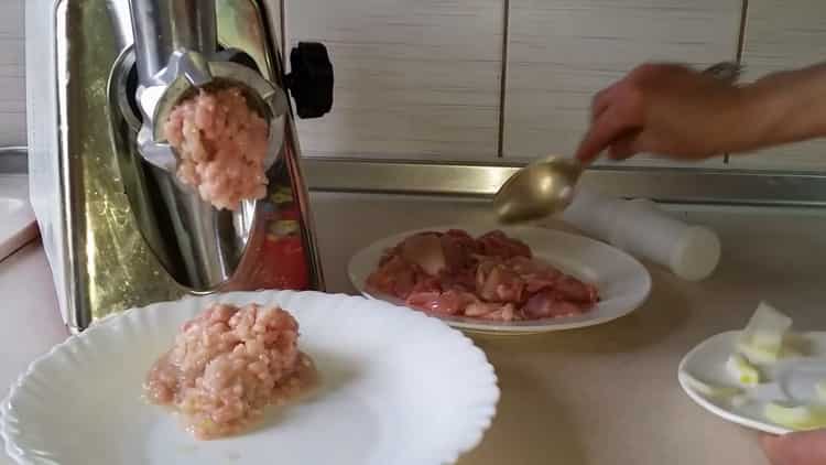 Cooking puff pastry pasties