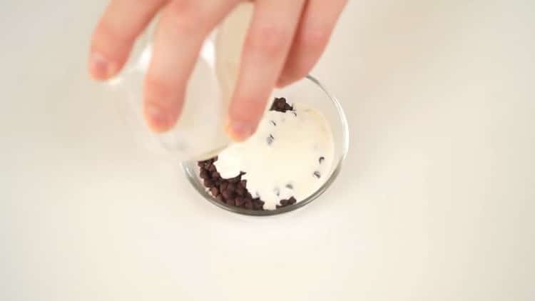 To make a chocolate banana cake, melt the chocolate