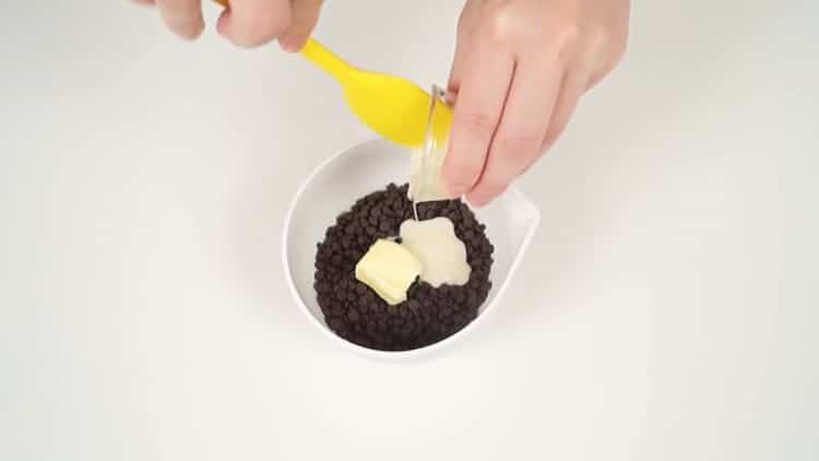 To make a chocolate banana cake, prepare a ganache