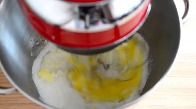 Mix the ingredients for the chocolate cupcakes.