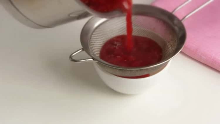 Wipe through a sieve to make ice cream