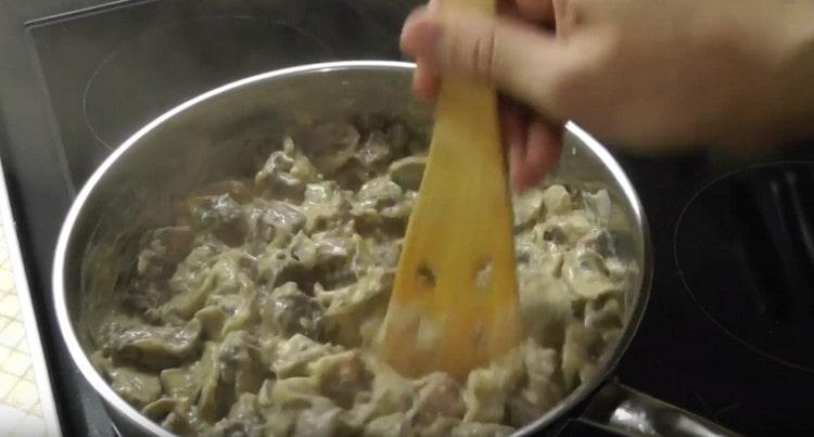 Mix the dish and let it brew for a few minutes.