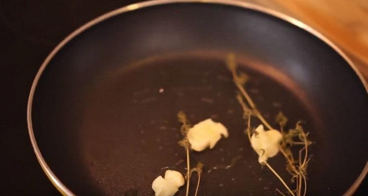Add thyme to the pan.