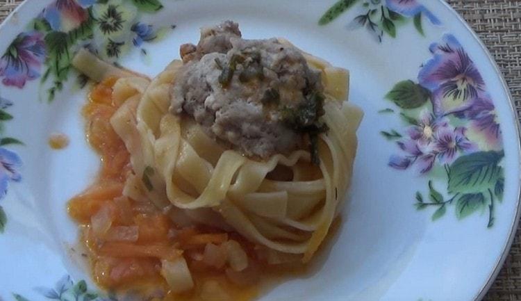 Nests made from pasta with minced meat are very tasty and also look beautiful.