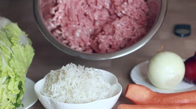 We will also need minced meat.