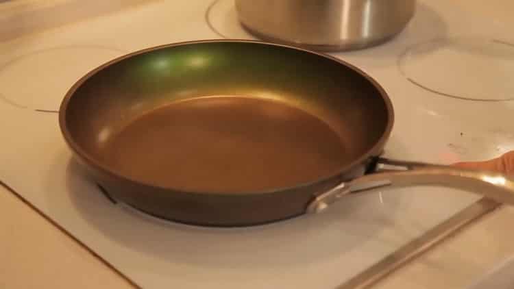 To cook rice with shrimp, preheat the oven