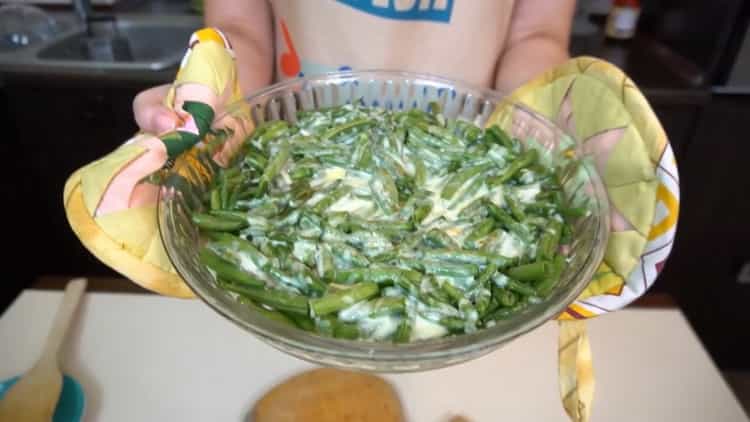 To mix beans, mix the ingredients.