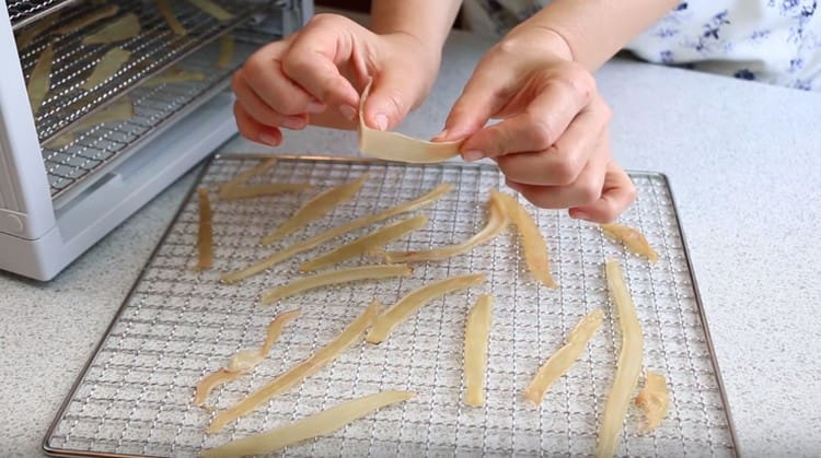 Squid, dried at home, tastes much better than purchased.