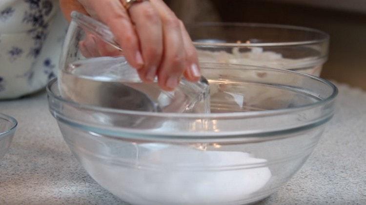 We prepare a saline solution.