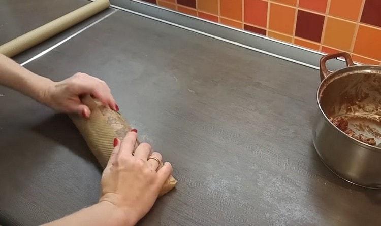 We form a sausage and send it to the refrigerator.