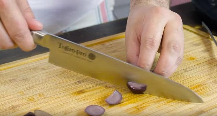 Finely chop the olives.