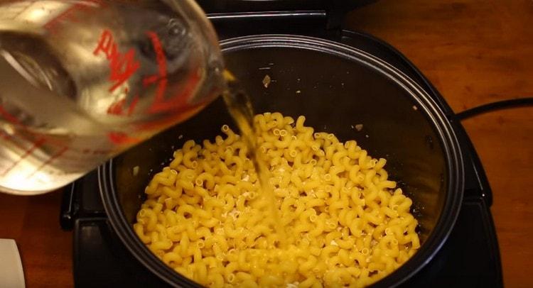 After adding salt and pepper to taste, fill the ingredients with water.