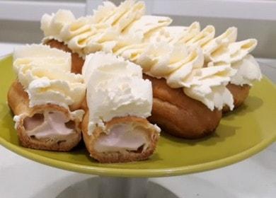 Tasty and unusual eclairs with raspberry cream 🍰