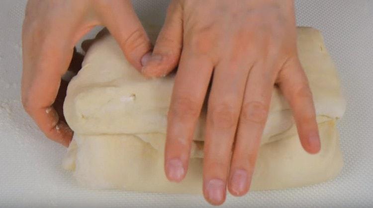 Add the dough again.