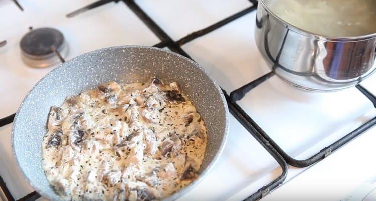 Season the sauce with basil.