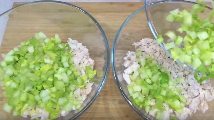 We evenly distribute chopped celery.